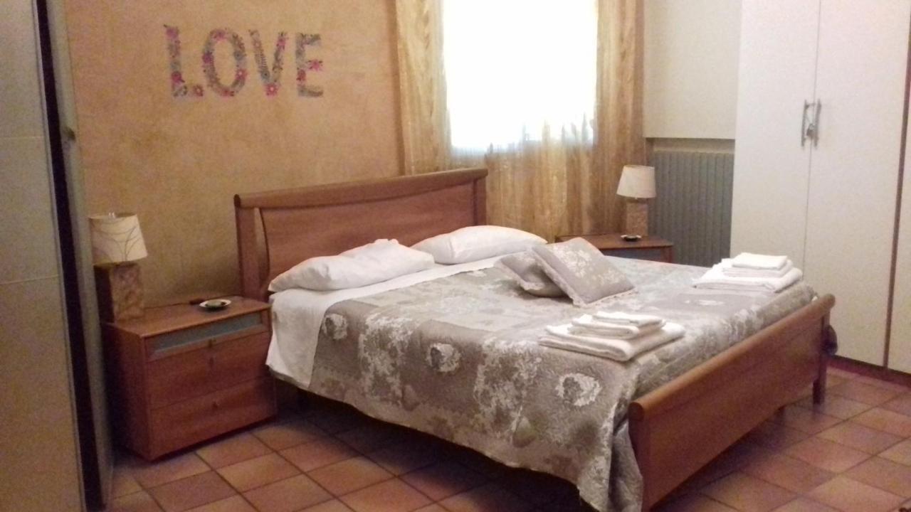 Hause Megghi Appartamento Gambassi Terme Esterno foto